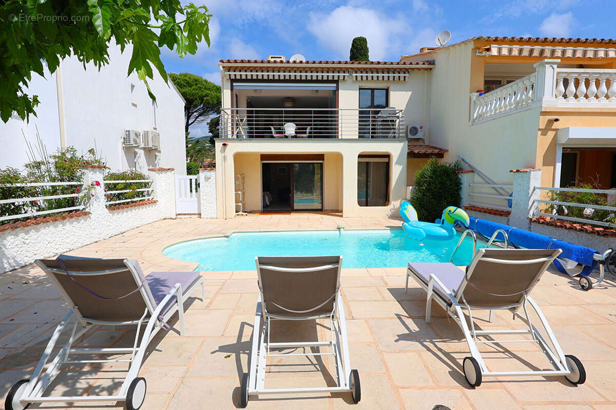 Villa Sainte Maxime les Issambres 97 m² avec piscine vue mer - photo 2