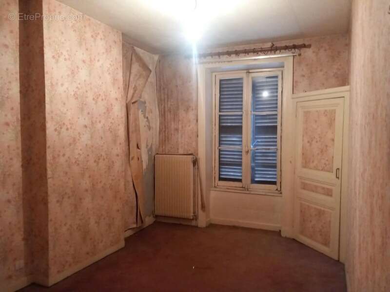 Appartement à THIERS