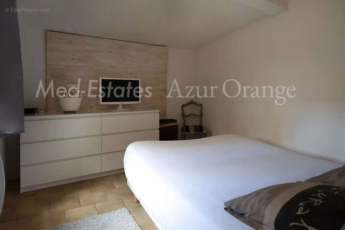 Appartement à GRIMAUD