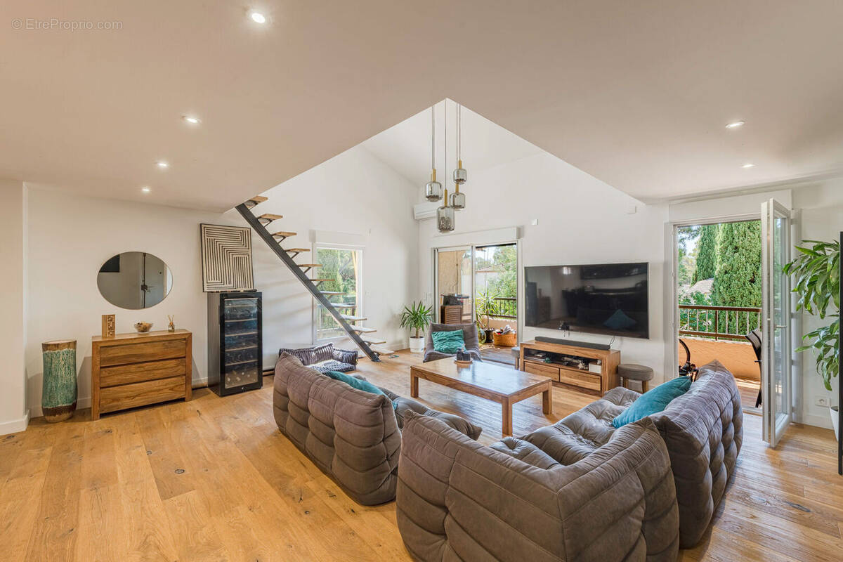 Appartement à SAINT-RAPHAEL