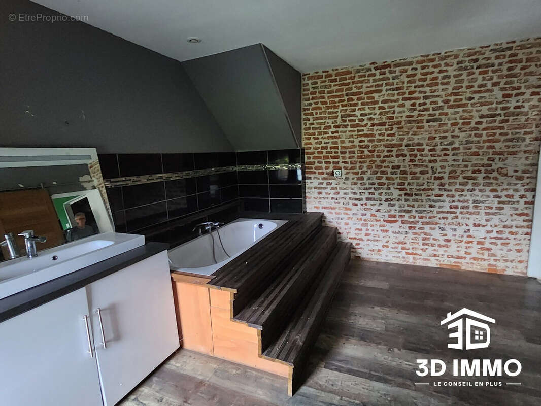 Maison 195 m² à Taisnieres-En-Thierache  - photo 8