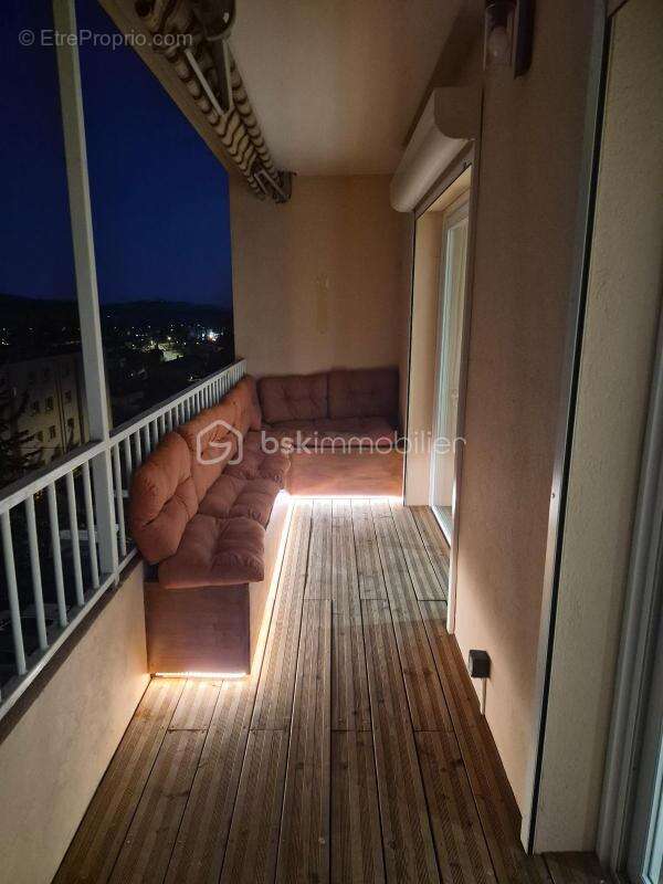 Appartement à CUERS