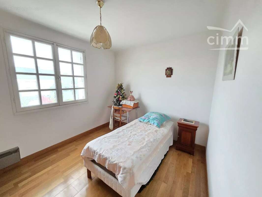 Maison à LES TOUCHES