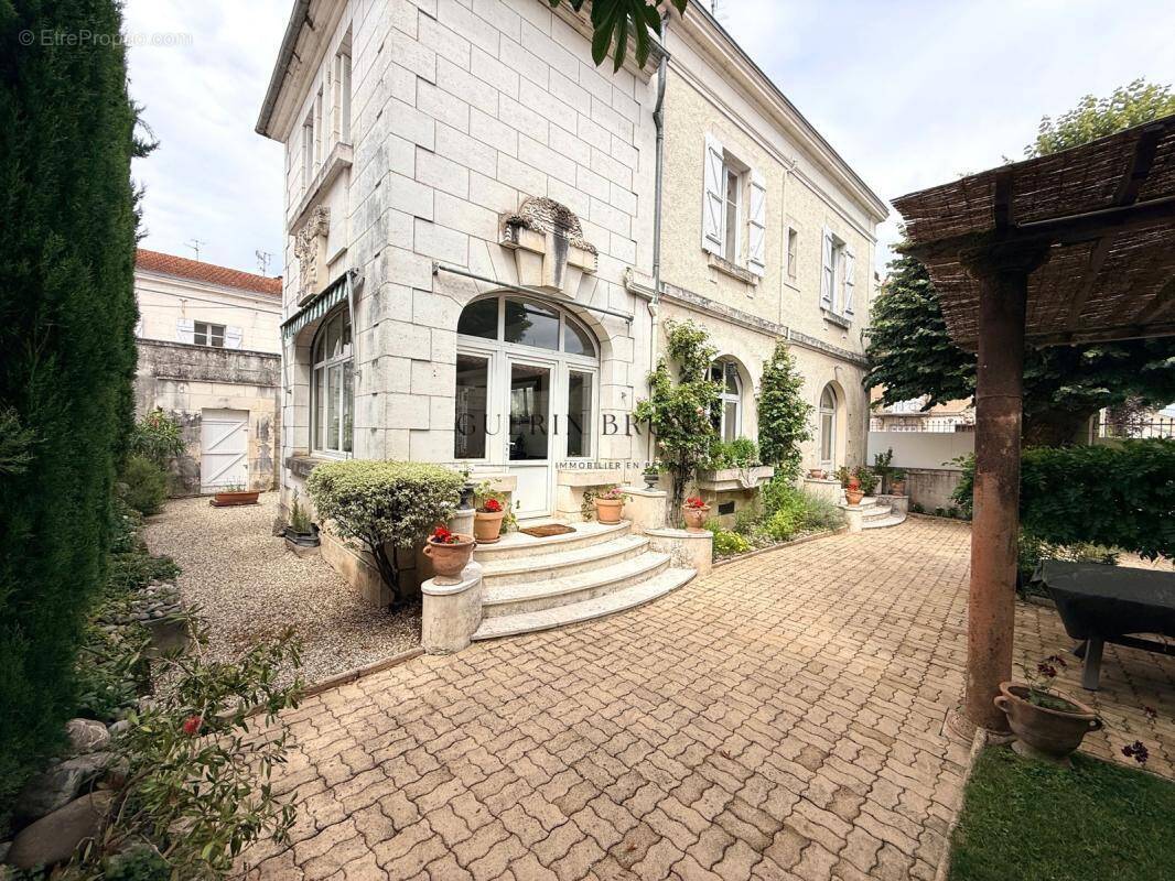 Maison à PERIGUEUX