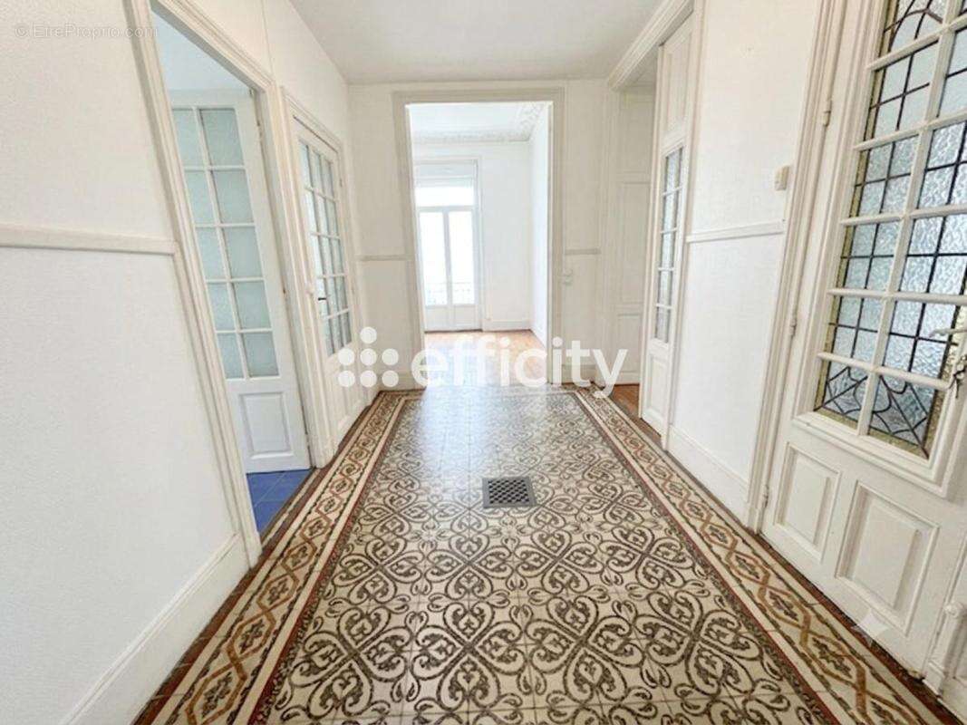 Appartement - photo 2