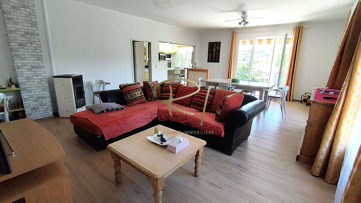 Maison à SAINT-AMBROIX