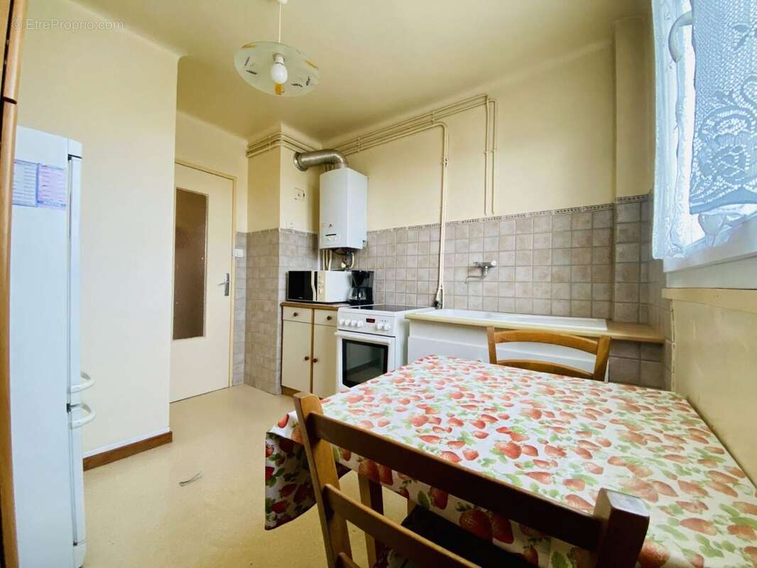 Appartement à SAINT-RAPHAEL