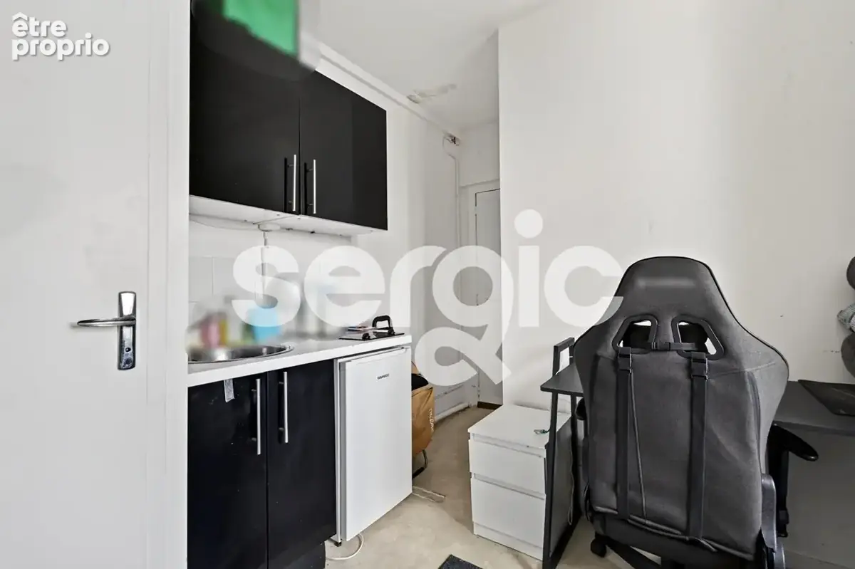 Studio 10.49m2 Paris 15ème - photo 4