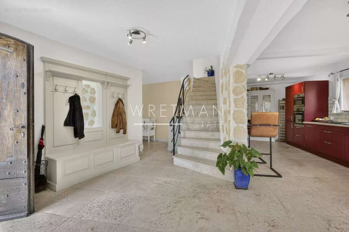 Maison à LE BAR-SUR-LOUP