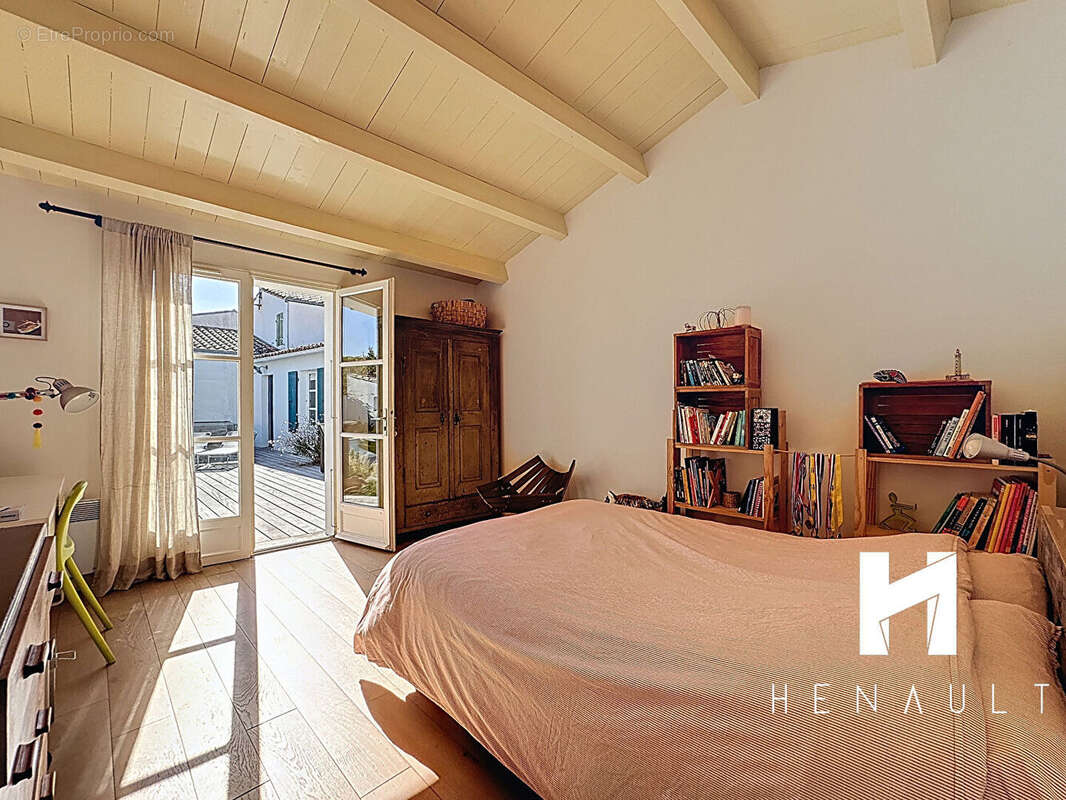 Maison à SAINT-CLEMENT-DES-BALEINES