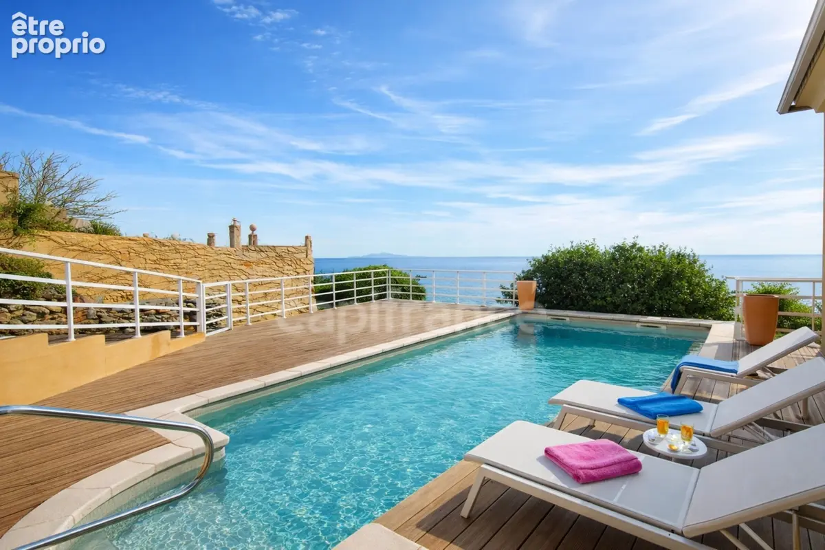Erbalunga villa 120 m² piscine vue mer en nue propriete occupee ( investissement) - photo 7