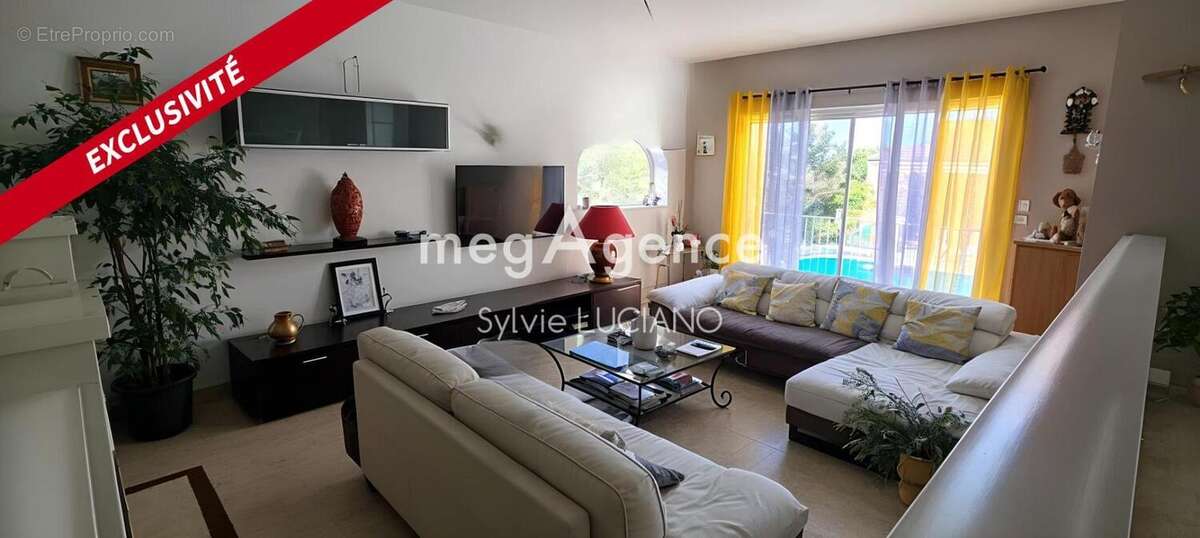 Maison à VILLENEUVE