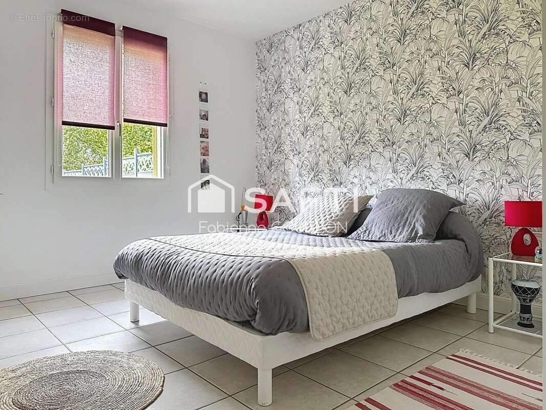 Maison 103 m² à Marillac-Le-Franc  - photo 6