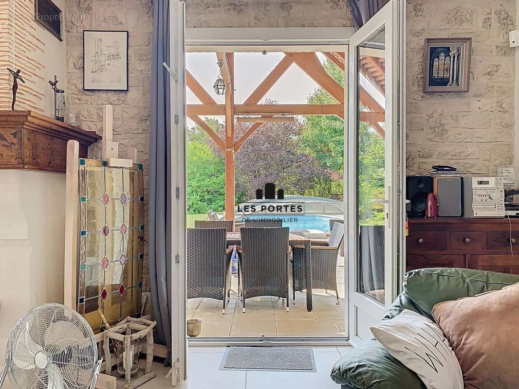 Maison à MILLY-LA-FORET