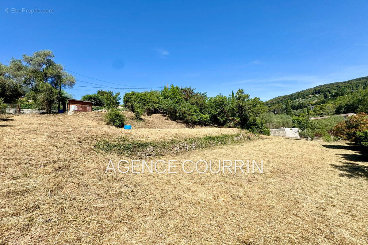 Terrain à GRASSE