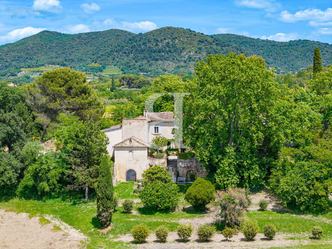 Maison à VAISON-LA-ROMAINE