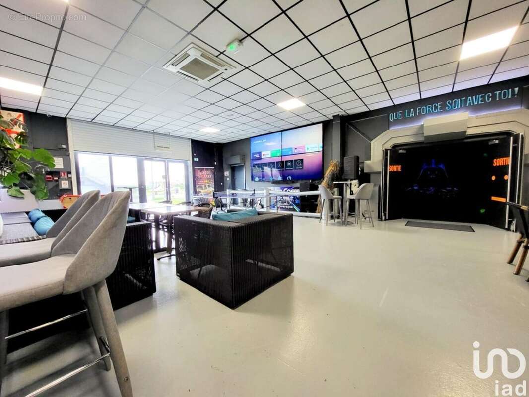 Photo 4 - Commerce à COSNES-ET-ROMAIN