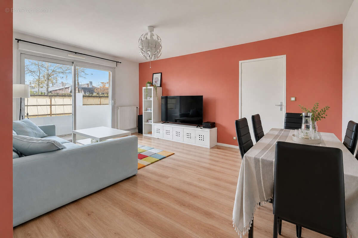 Appartement à SAINT-JACQUES-DE-LA-LANDE