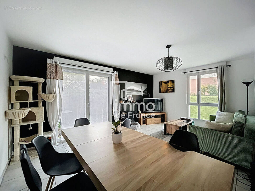 Appartement à ORNEX