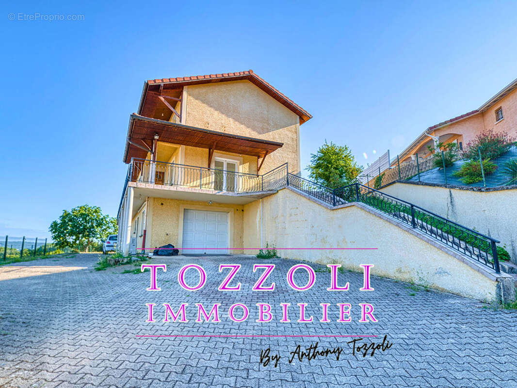 Maison à BOURGOIN-JALLIEU