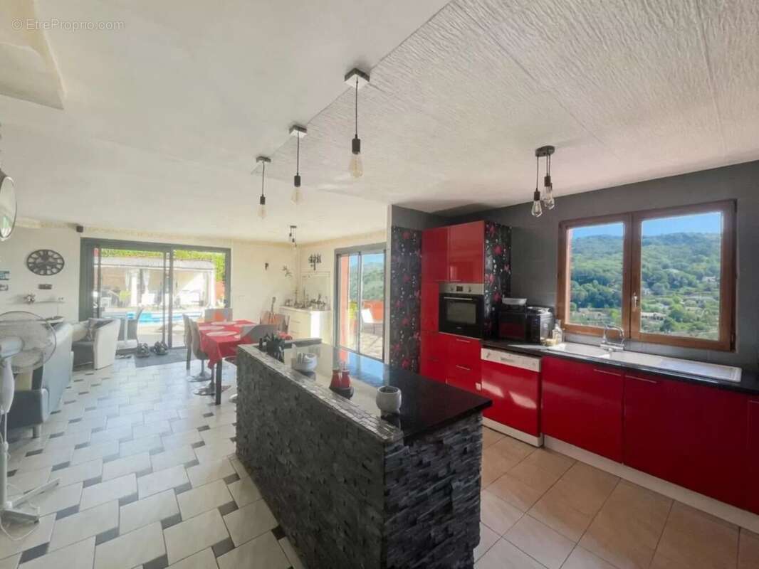 Maison à LA TURBIE