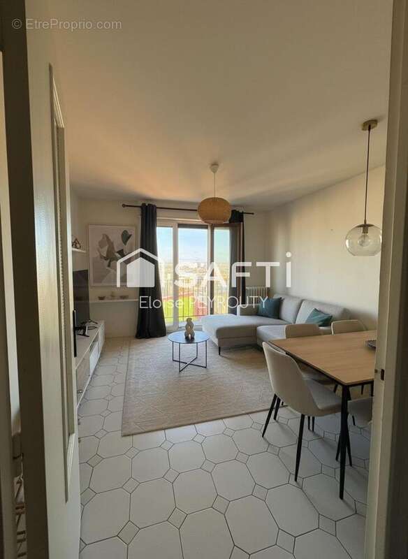 Photo 3 - Appartement à IVRY-SUR-SEINE