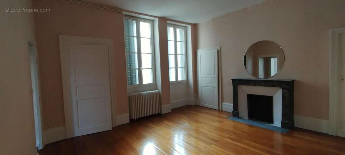 21000 DIJON - Appartement Dijon 3 pièces (2 chambres) 68,40 m2 Quartier des Halles + cave - photo 3
