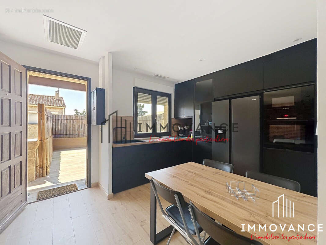 Appartement 55 m² à Saint-Jean-De-Vedas  - photo 2