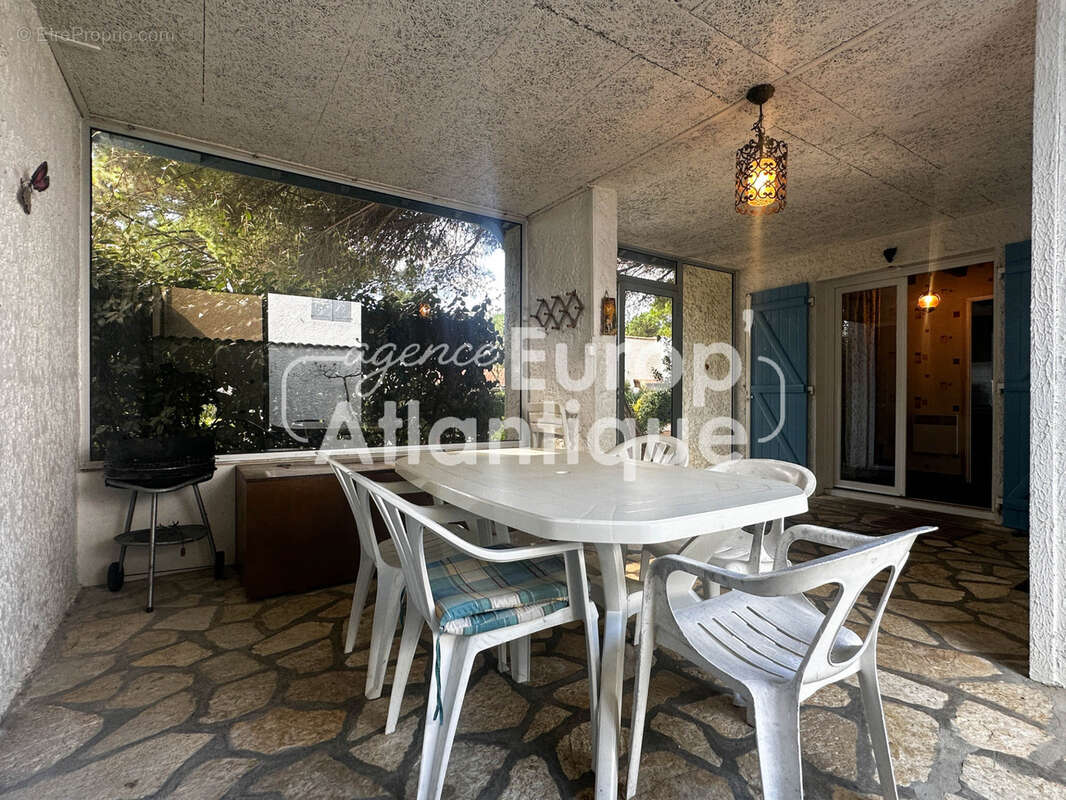 Maison à LES MATHES