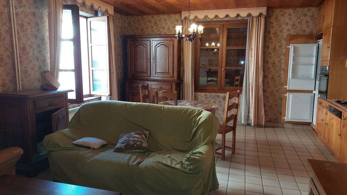 Commerce et appartement - photo 8