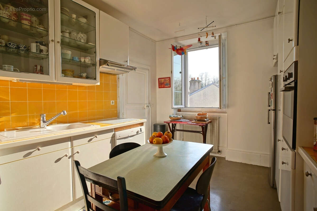 Appartement à FONTAINEBLEAU