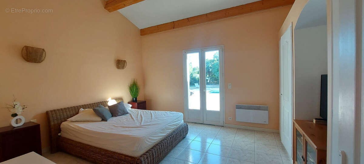 Opportunite - villa 6 pieces - le muy la motte - photo 15