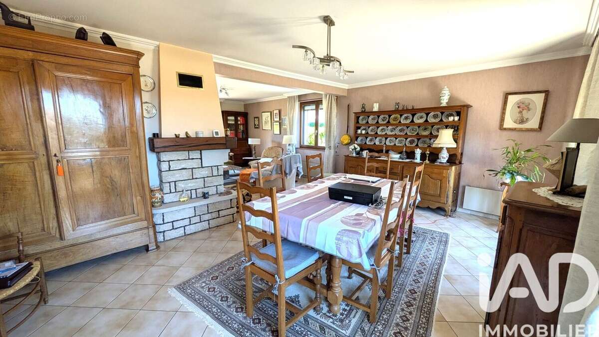 Photo 6 - Maison à FAVERNEY