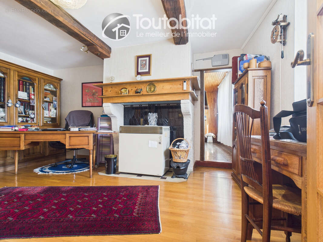Maison 180 m² à Novy-Chevrieres  - photo 105