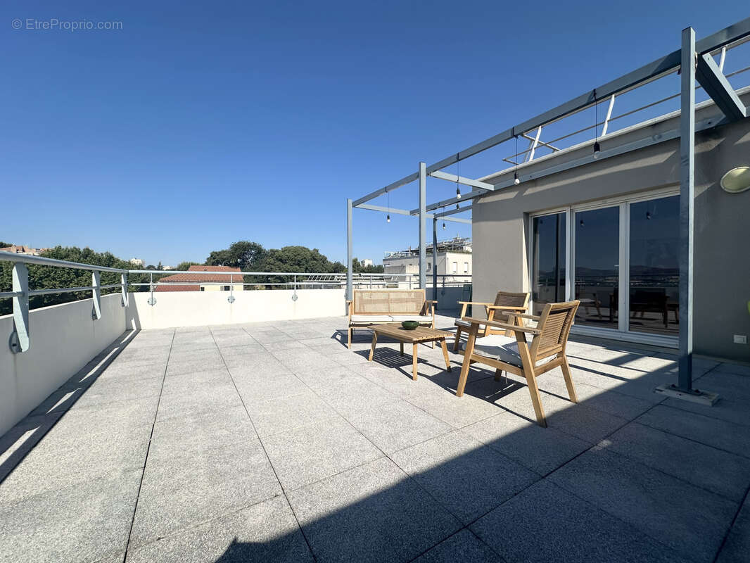 Appartement à MARSEILLE-12E