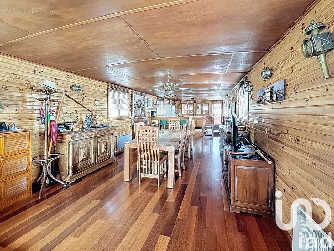 Photo 2 - Appartement à CHOISY-LE-ROI