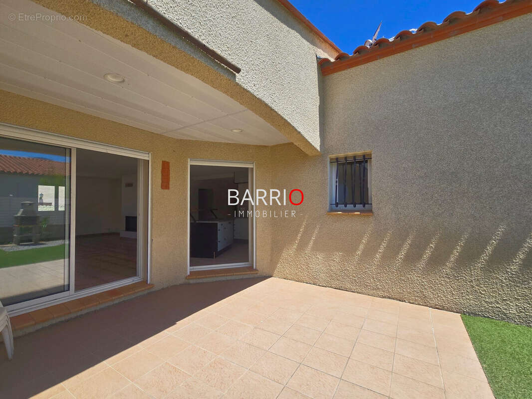 Maison à SAINT-GENIS-DES-FONTAINES