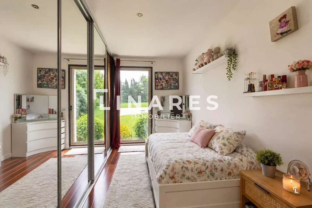 TRIANON - Appartement T4 de 147m² - Jardin - 13007 - photo 16