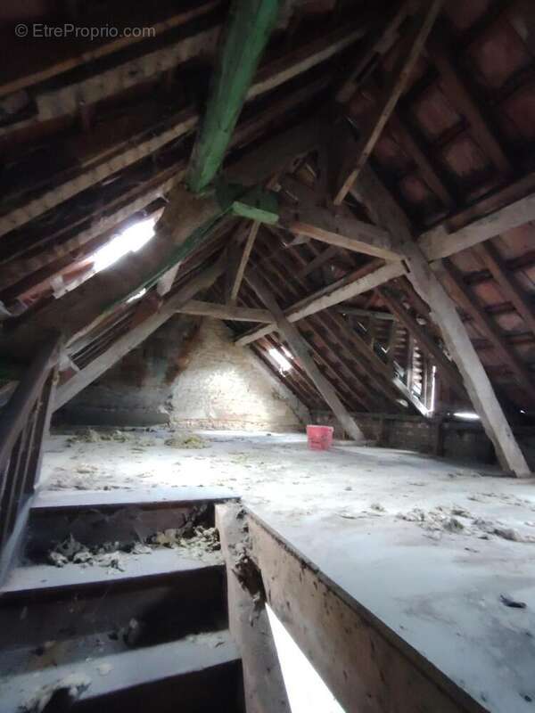 Maison à MEZIDON-CANON