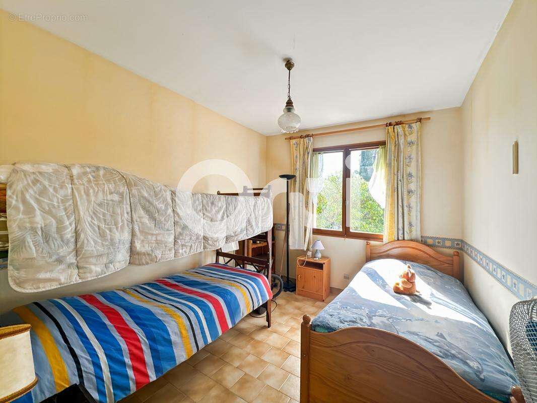 Maison à SAINT-ALBAN-AURIOLLES