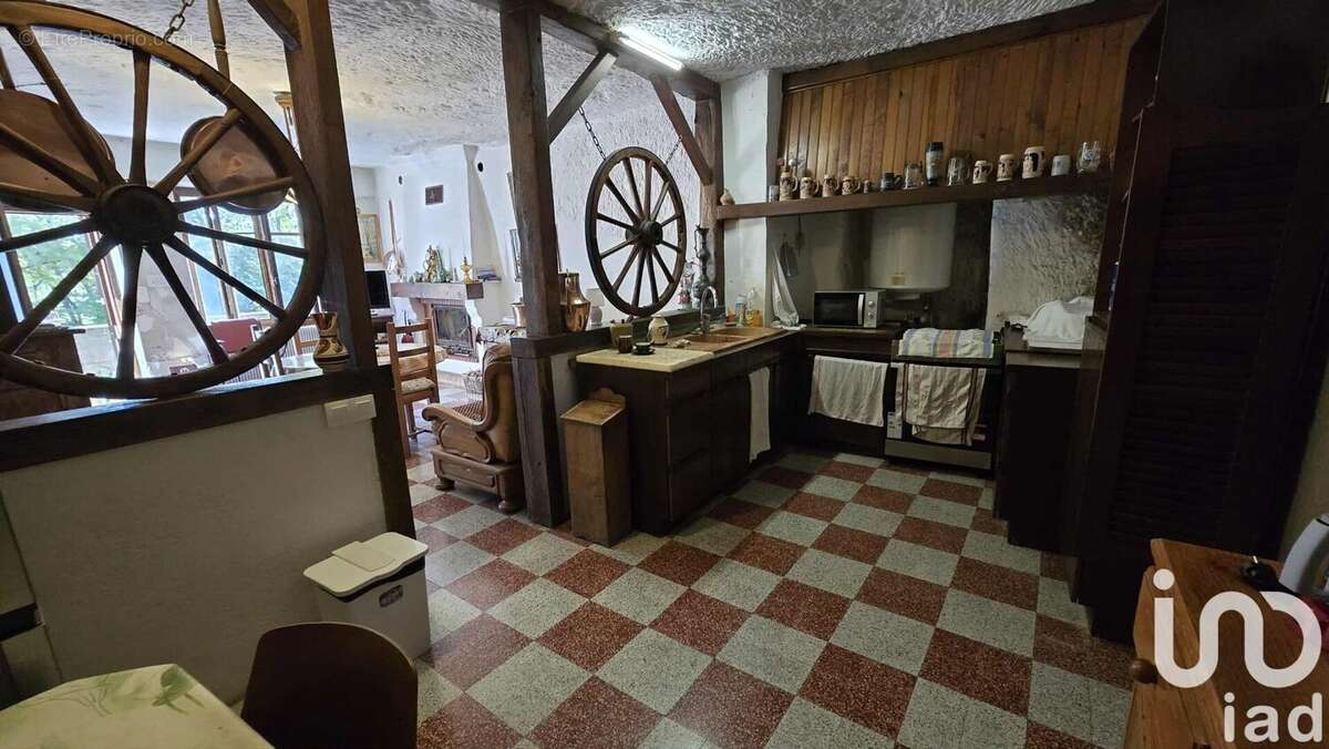 Photo 4 - Maison à SAINT-ETIENNE-DE-CHIGNY