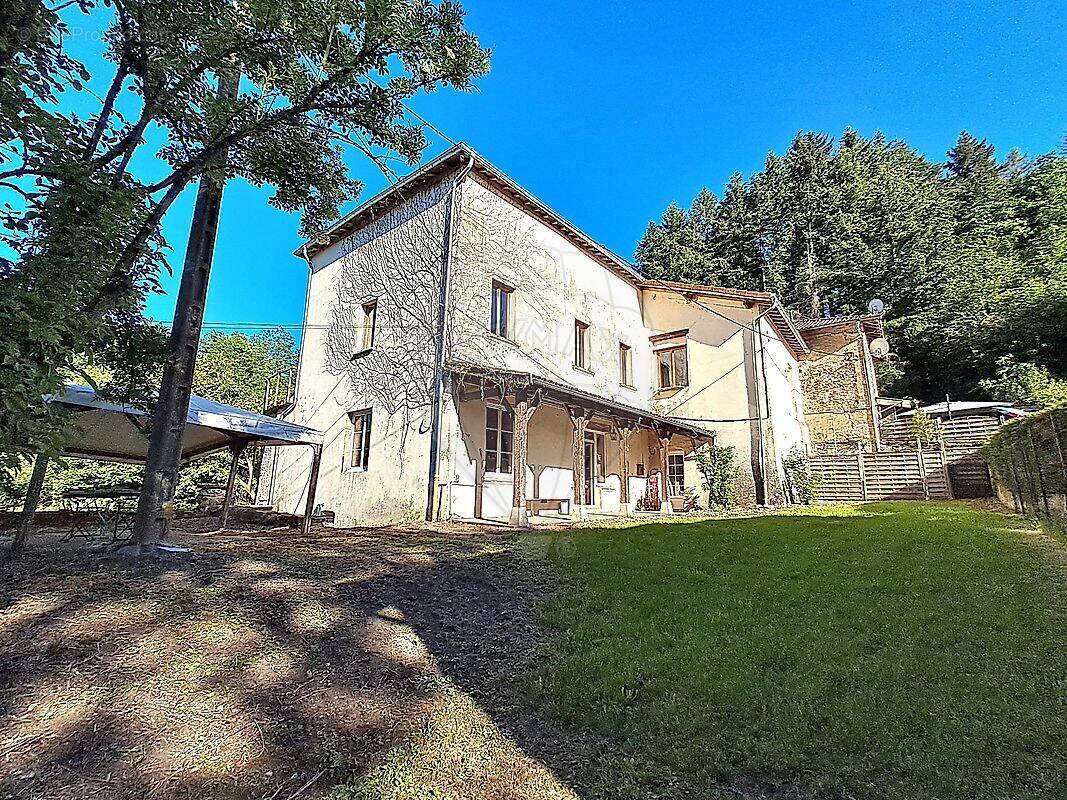Maison à SAINT-CHRISTOPHE