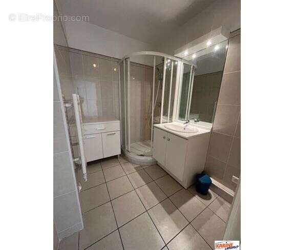 Appartement à SATHONAY-VILLAGE