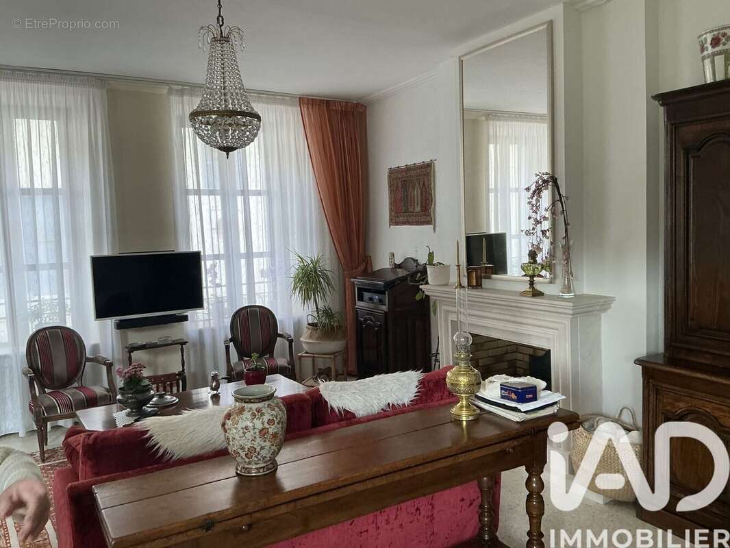 Maison 101 m² à Chenay  - photo 3
