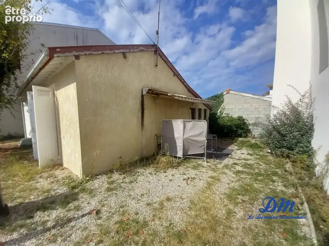 Photo Maison à Ares au prix de 330 000€