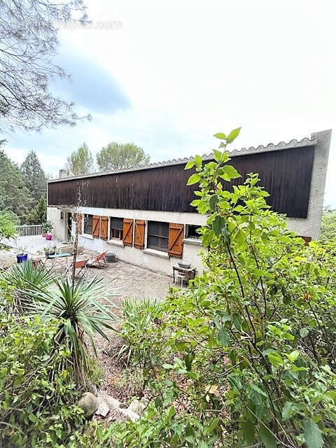 A vendre villa sur 5000m2 - photo 2