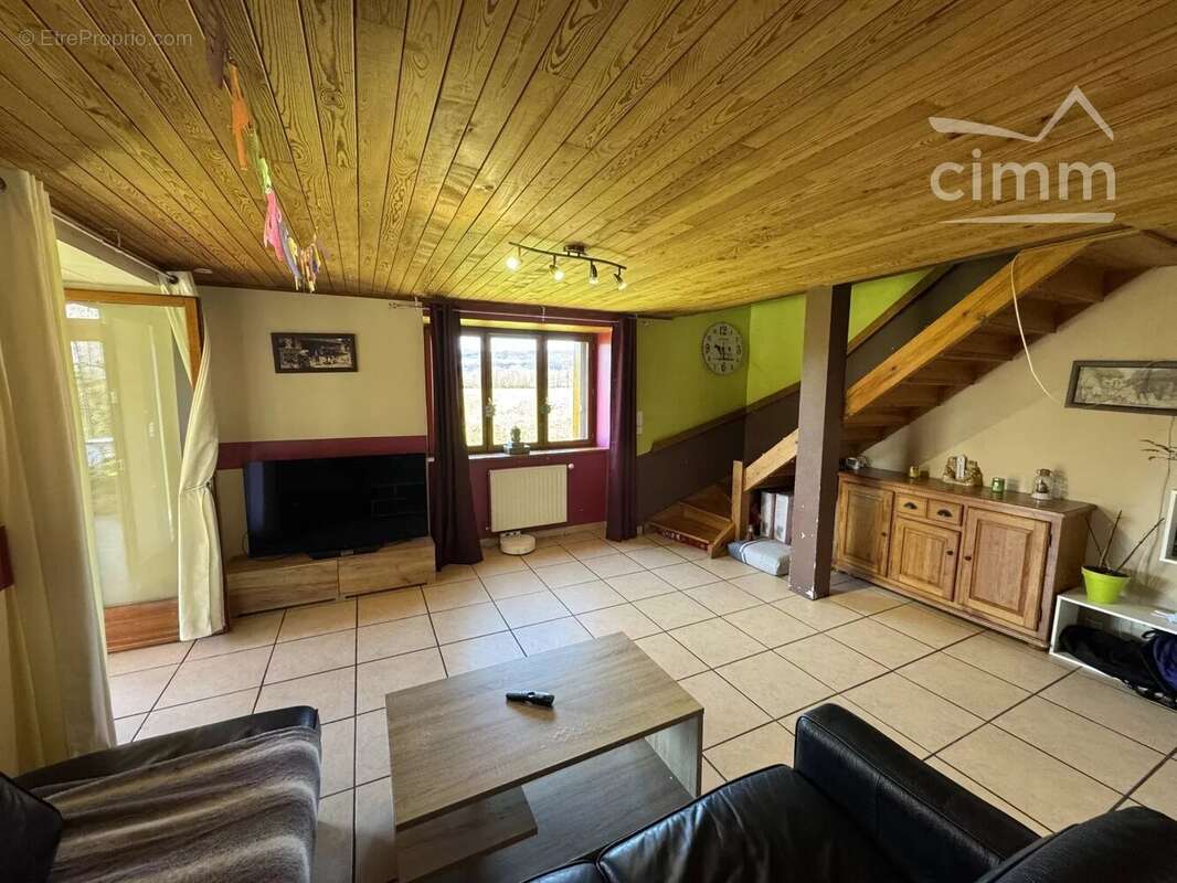 Appartement à MARSAC-EN-LIVRADOIS