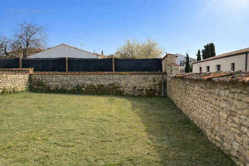 Maison à LA JARRIE