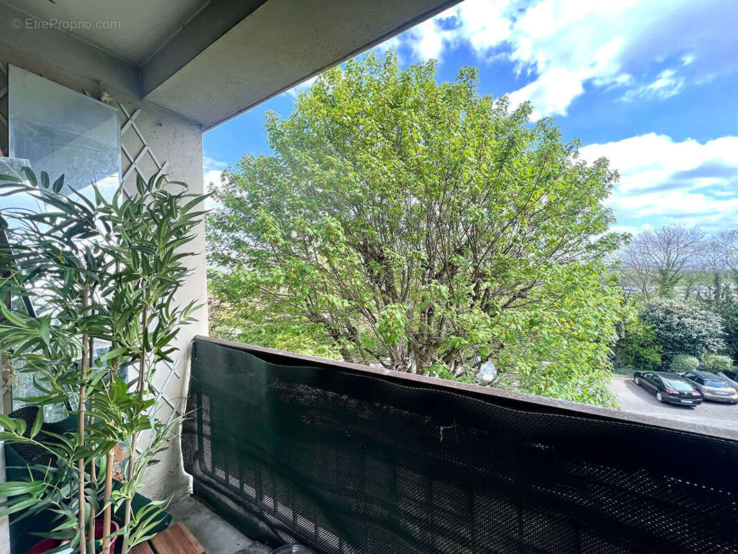 Appartement à SURESNES