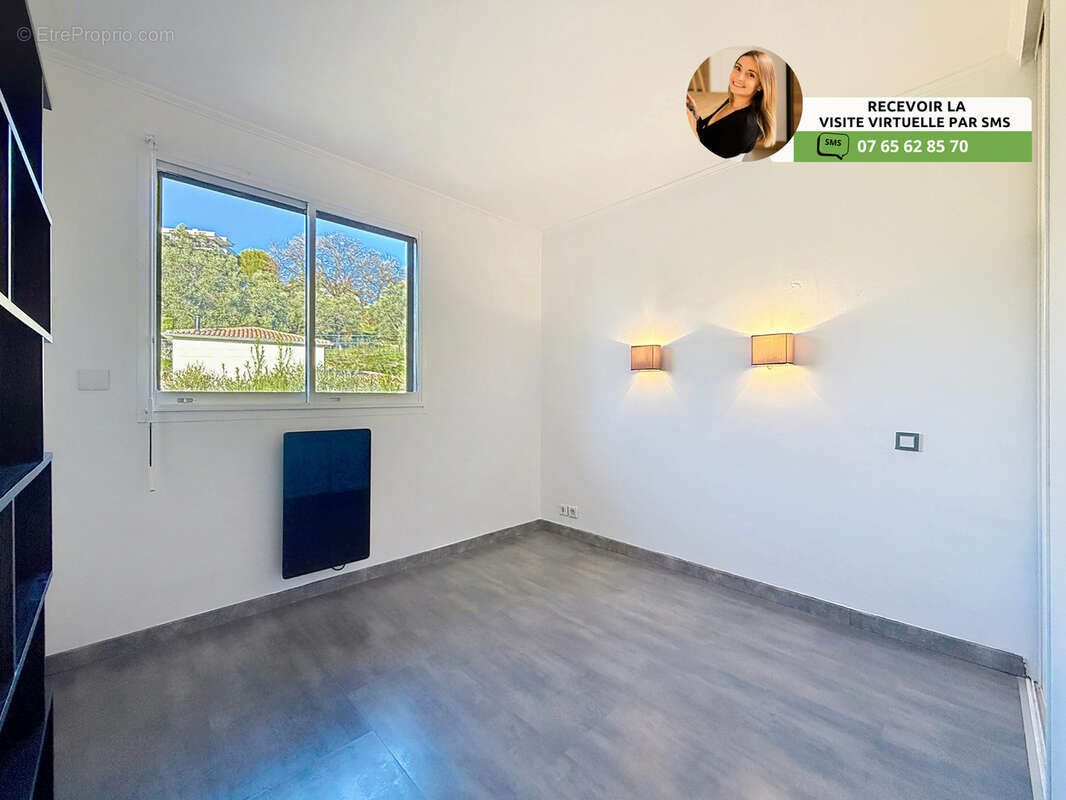 Appartement à SAINT-LAURENT-DU-VAR